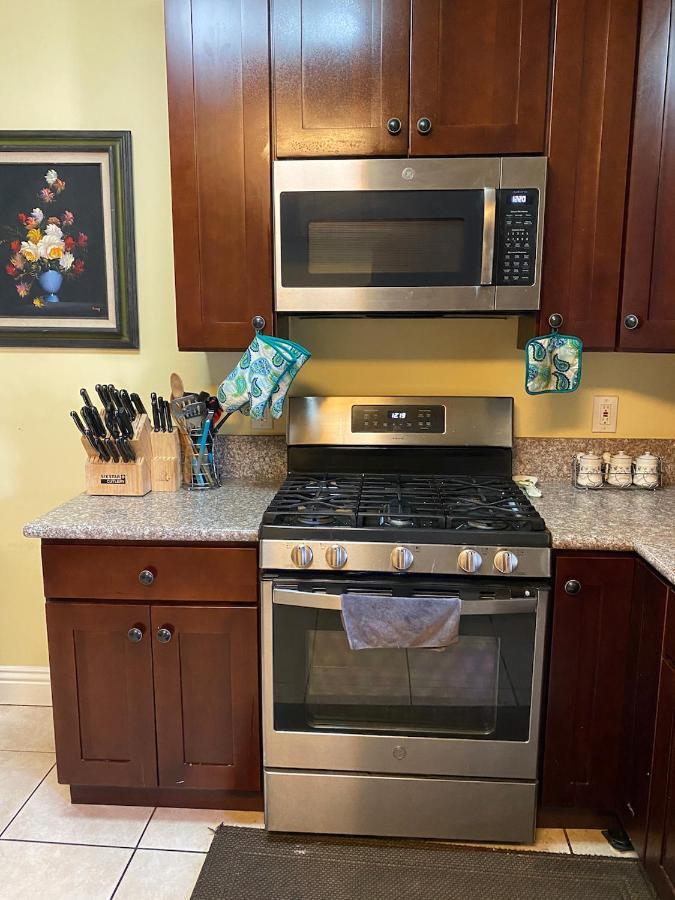 Private Los Angeles Room - Free Wifi, Ac, Tv, Private Fridge, Kitchen, Near Usc - Exposition Park - Usc Memorial Coliseum - Banc Of California Bmo Stadium - Downtown Los Angeles Dtla - University Of Southern California Usc!! Kültér fotó